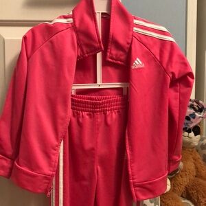 Toddler girls got pink Adidas track suit 4T